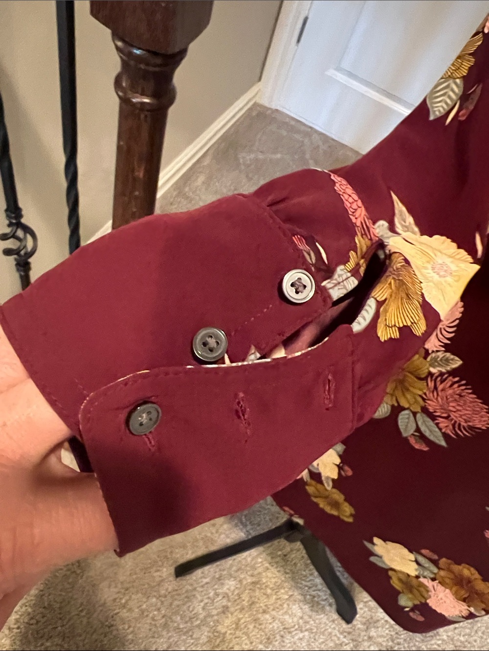 LOFT Burgundy Floral Long-Sleeve Shift Dress Size 8P - Picture 6 of 11
